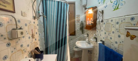 3 rooms Apartment in Rome, Italy No. 26526 16