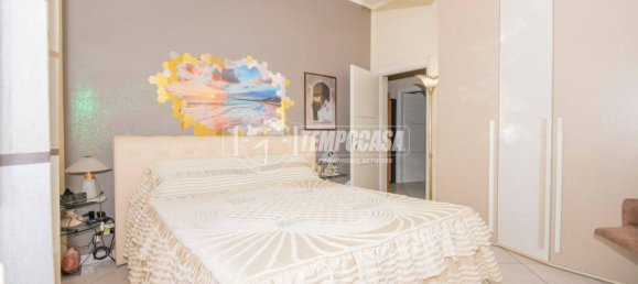 2 Schlafzimmer Wohnung in Quattro Castella, Italy, Nr. 258268 15