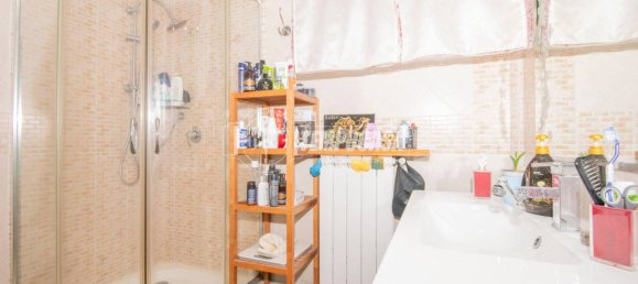 2 Schlafzimmer Wohnung in Quattro Castella, Italy, Nr. 258268 33