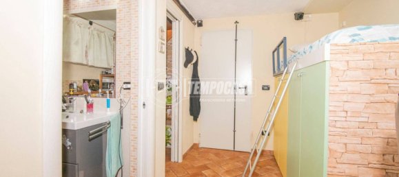 2 Schlafzimmer Wohnung in Quattro Castella, Italy, Nr. 258268 32