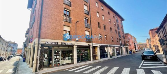 3 bedrooms Apartment in Carpi, Italy No. 61140 3