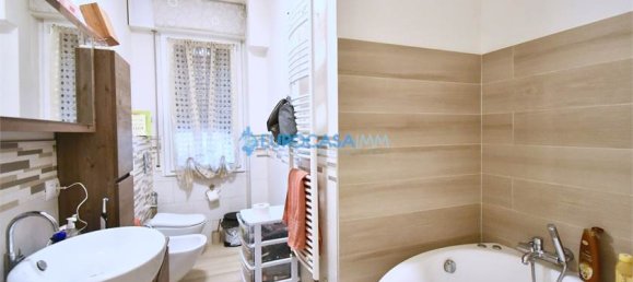3 bedrooms Apartment in Carpi, Italy No. 61140 13
