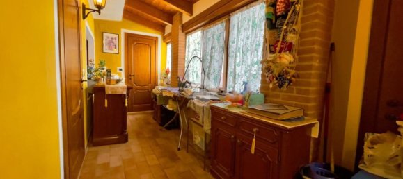 Дом с 7 комнатами в Пьова Массая, Италия № 277826 12