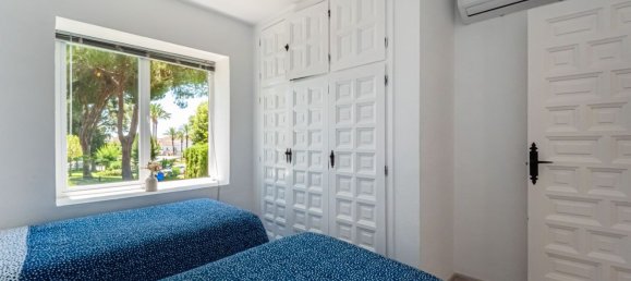 Apartamento de 2 dormitorios en Estepona, Spain No. 146062 9