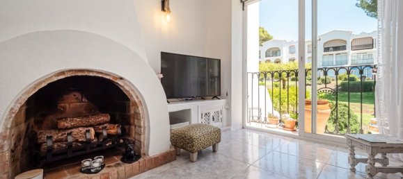Apartamento de 2 dormitorios en Estepona, Spain No. 146062 5