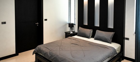 4 chambres house à vendre à Pattaya, Chonburi, Eastern Thailand, Thailand № 57851 24