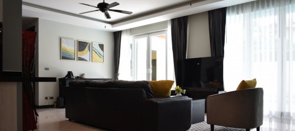 4 chambres house à vendre à Pattaya, Chonburi, Eastern Thailand, Thailand № 57851 7
