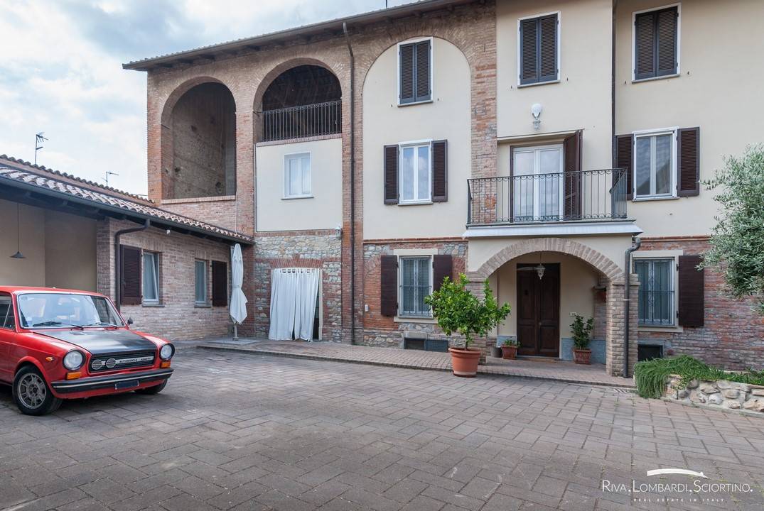 2 bedrooms House in Casalnoceto, Italy No. 144821