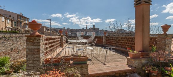 13-Zimmer Haus in Città della Pieve, Italy, Nr. 49303 7