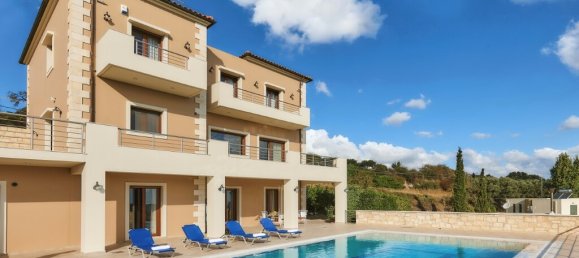 5 Schlafzimmer Villa in Heraklion, Greece, Nr. 105010 13