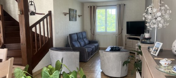 4 bedrooms House in Chartres, France No. 275654 7