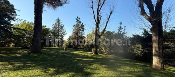 2 Schlafzimmer Wohnung in Rome, Italy, Nr. 128788 3