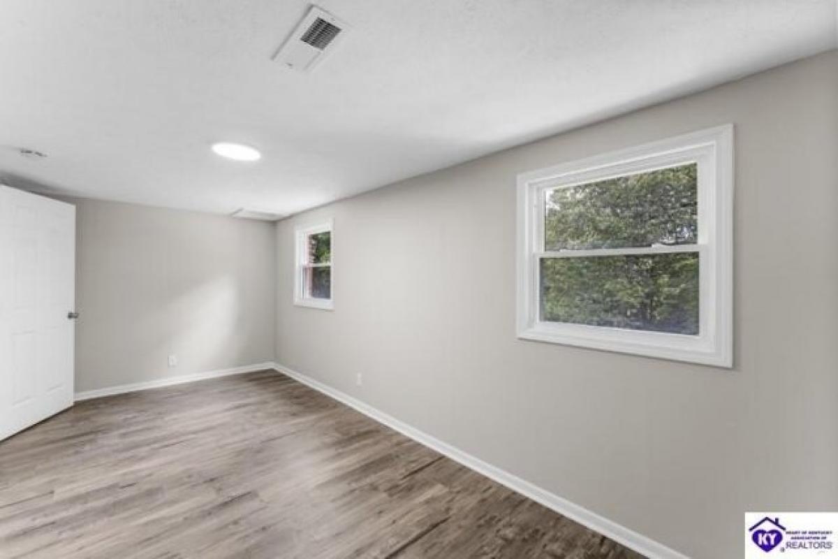 5 غرف نوم منزل في Radcliff, USA رقم 409719