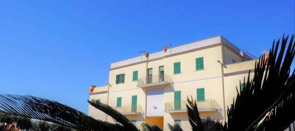 8غرفة منزل في Ardea, Italy رقم 32627 10