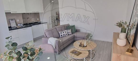 3 bedrooms Apartment in Lisbon, Portugal No. 251435 6