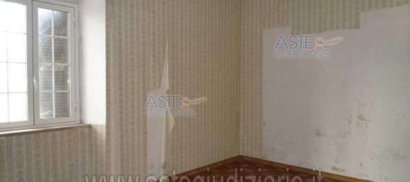 5-salle Appartement à Broccostella, Italy No. 47786 9