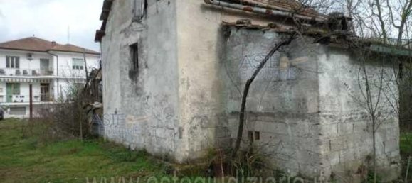 5-salle Appartement à Broccostella, Italy No. 47786 3