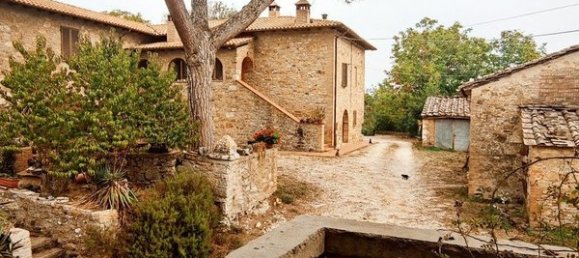 28 rooms House in Sovicille, Italy No. 223421 12