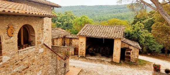 28 rooms House in Sovicille, Italy No. 223421 4