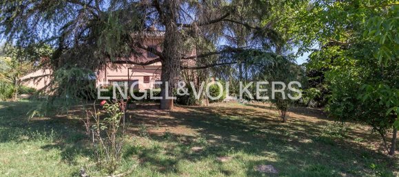 5 rooms Villa in Guidonia Montecelio, Italy No. 125888 25