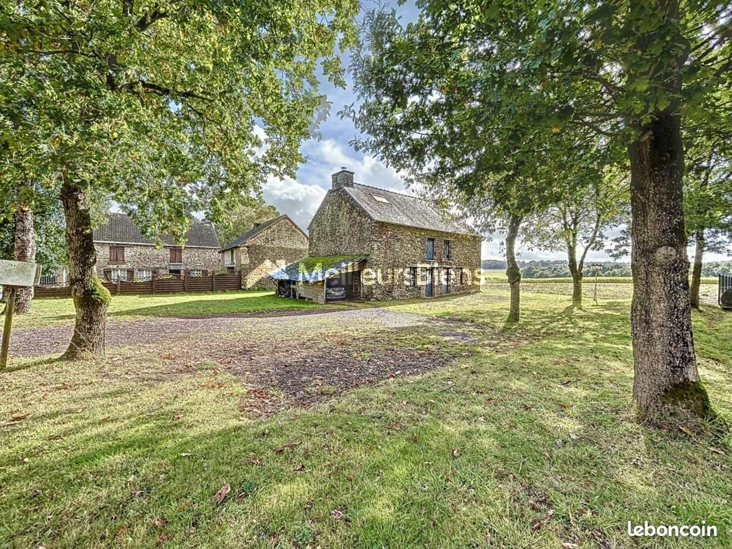 3 bedrooms House in Mauron, France No. 267953