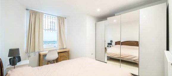 3 bedrooms Apartment in London, United Kingdom No. 12868 5