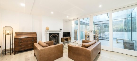 3 bedrooms Apartment in London, United Kingdom No. 12868 8