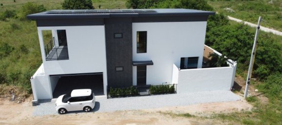 4 bedrooms House for sale in Pattaya, Chonburi, Eastern Thailand, Thailand № 70675 6