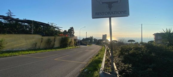 5 rooms House in Ercolano, Italy No. 157327 3