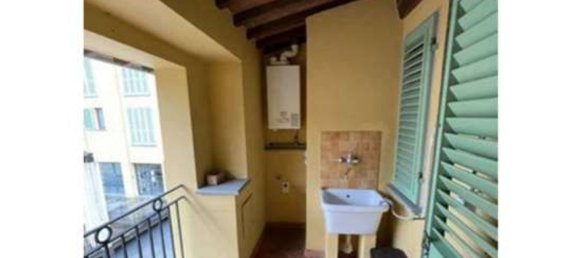 4 rooms Apartment in Calenzano, Italy No. 44995 5