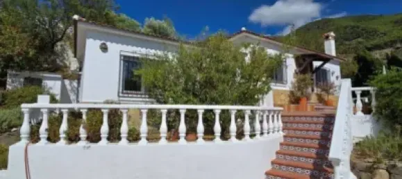 4 bedrooms House in Alcaucin, Spain No. 141799 2