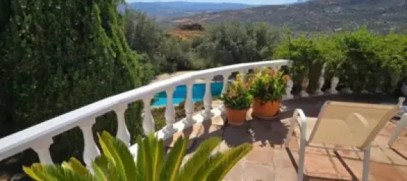 4 bedrooms House in Alcaucin, Spain No. 141799 3