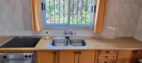 4 bedrooms House in Alcaucin, Spain No. 141799 7