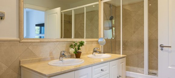 5 Schlafzimmer Villa in Marbella, Spain, Nr. 133413 87