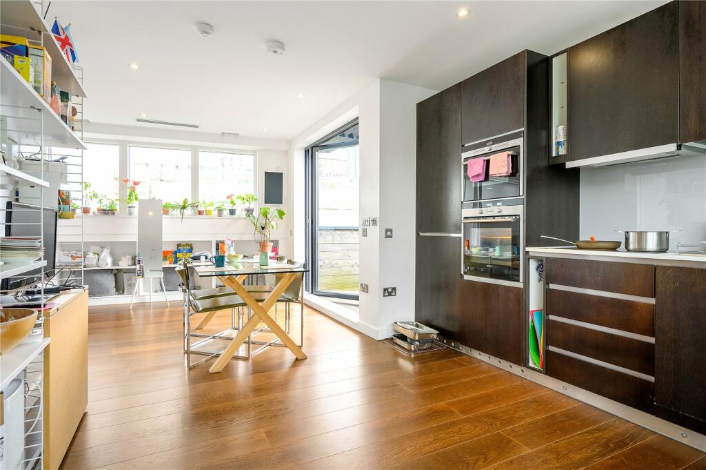 2 bedrooms Penthouse in Islington, United Kingdom No. 5431