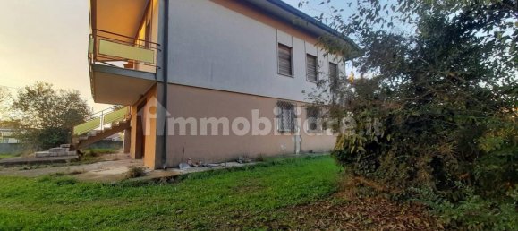 4 Schlafzimmer Villa in Vedelago, Italy, Nr. 103070 7