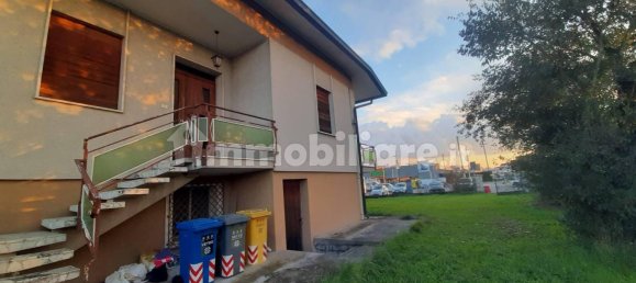 4 Schlafzimmer Villa in Vedelago, Italy, Nr. 103070 19