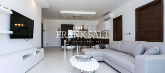 1 bedroom Penthouse in Saint Paul's Bay, Malta No. 10950 3