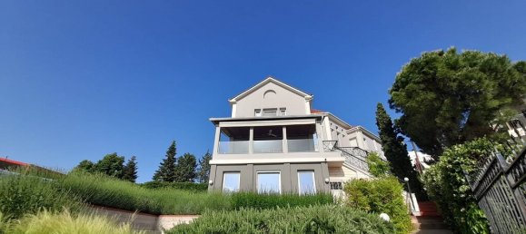 7 bedrooms Villa in Panorama, Greece No. 3619 3