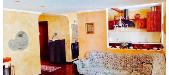 3 bedrooms Apartment in Como, Italy No. 253035 2