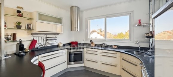 4 Schlafzimmer Villa in Feigeres, France, Nr. 200095 3