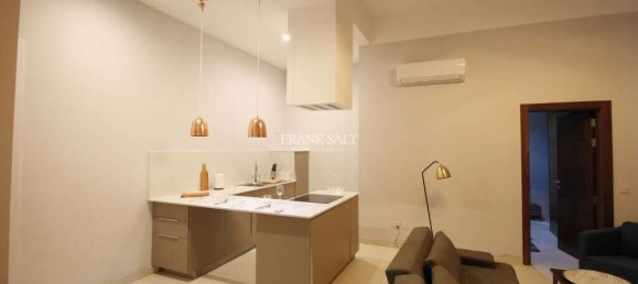 Duplex independente T1 em Sliema, Malta N.º 9242 2