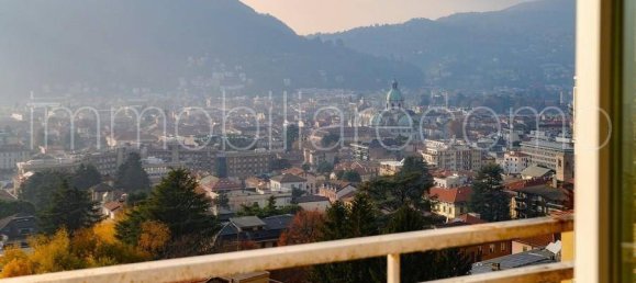 Apartamento de 3 dormitorios en Como, Italy No. 274591 4