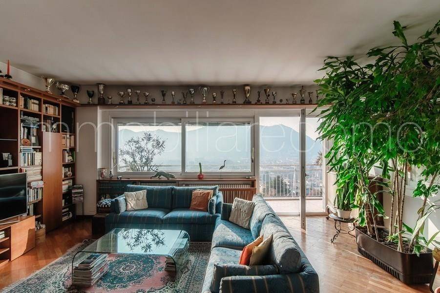 3 غرف نوم شقة في Como, Italy رقم 274591