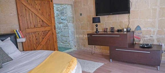 2 bedrooms House in Birgu, Malta No. 11074 7
