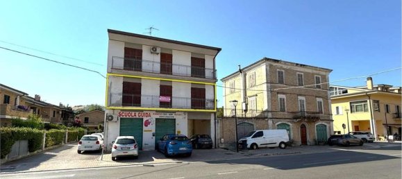 6غرفة شقة في Monterubbiano, Italy رقم 257779 19