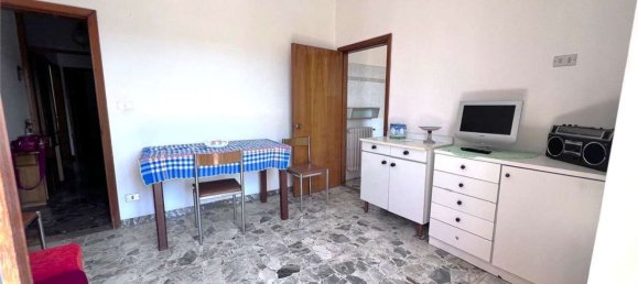 6غرفة شقة في Monterubbiano, Italy رقم 257779 2