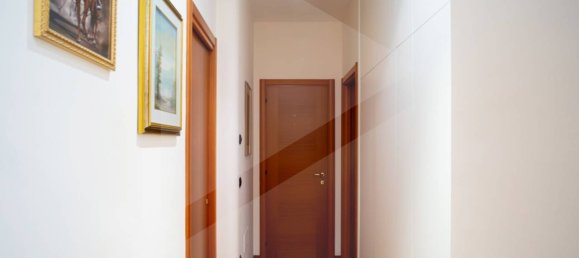 3 rooms Apartment in Bari, Italy No. 227627 13