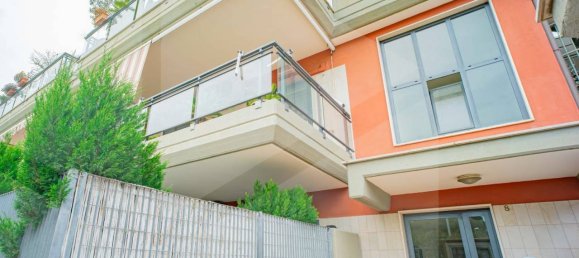 3 rooms Apartment in Bari, Italy No. 227627 32