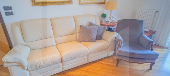 3 rooms Apartment in Bari, Italy No. 227627 5